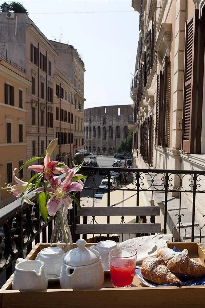 B&B Santi Quattro Al Colosseo Řím 2*,