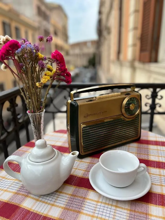 Oda ve Kahvaltı B&B Santi Quattro Al Colosseo Roma